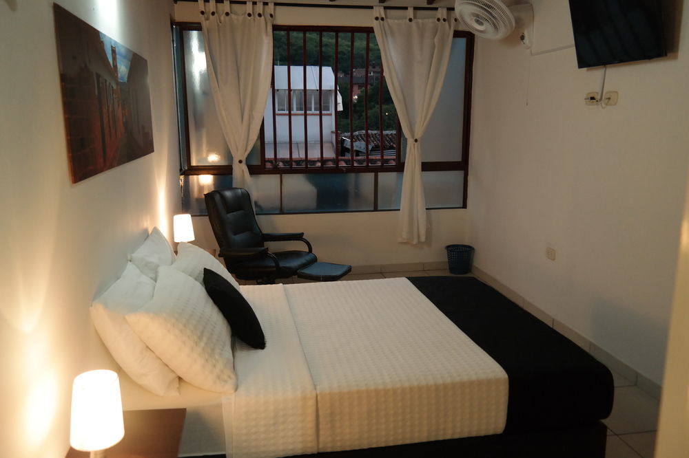 Otono Hostel San Gil Exterior foto